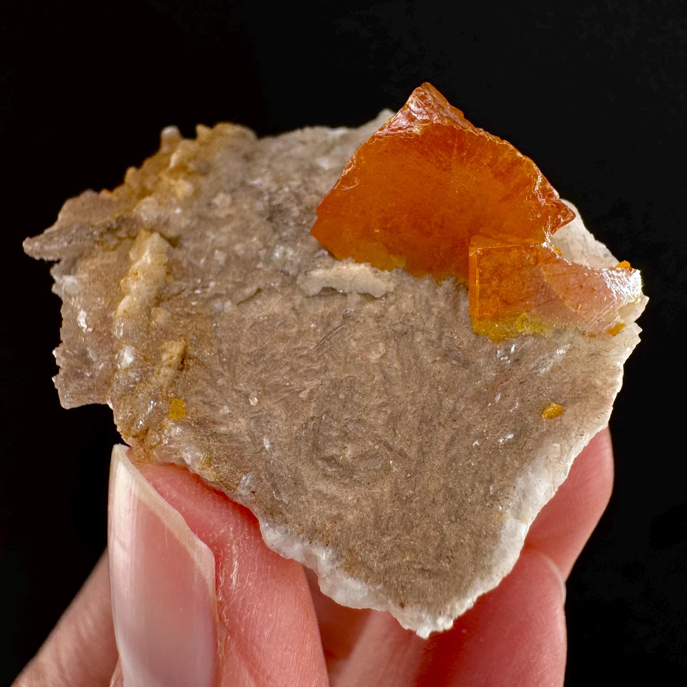 ウルフェナイト (メキシコ) |オレンジ色のウルフェナイト結晶、鉱物