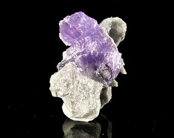 Coquimbit | violetter Kristall, seltenes Mineralienexemplar aus Italien