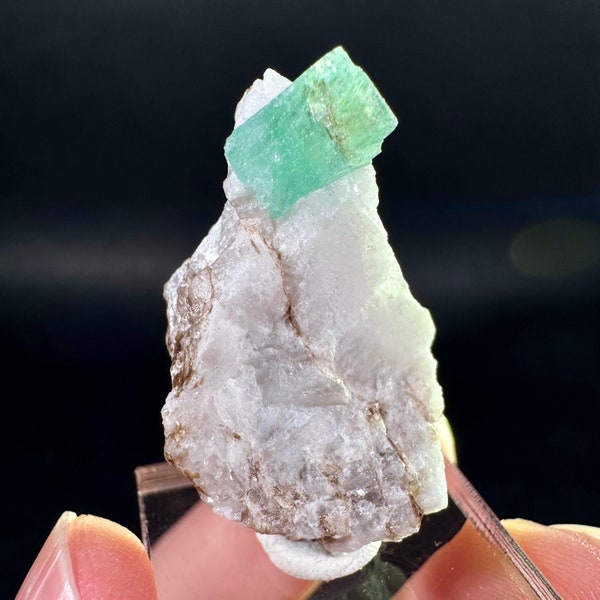 Natural Emerald on Matrix (Pakistan) | beryl var. emerald, green emerald, raw emerald, emerald crystal, mineral specimen