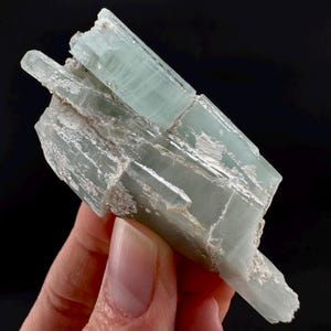 Aquamarine w/ Albite (Pakistan) | natural aquamarine crystal, mineral specimen