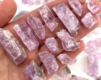 ONE Pink Kunzite Crystal (Pakistan) | raw kunzite, kunzite crystal, kunzite specimen, pink kunzite