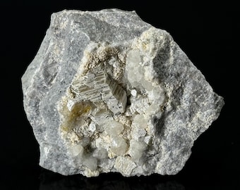Weloganit | Kristallgruppe, seltenes Mineralexemplar aus Kanada