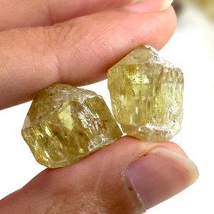ONE Golden Apatite Mexico raw apatite, natural yellow apatite, apatite crystal, mineral specimen, golden apatite crystal image 8