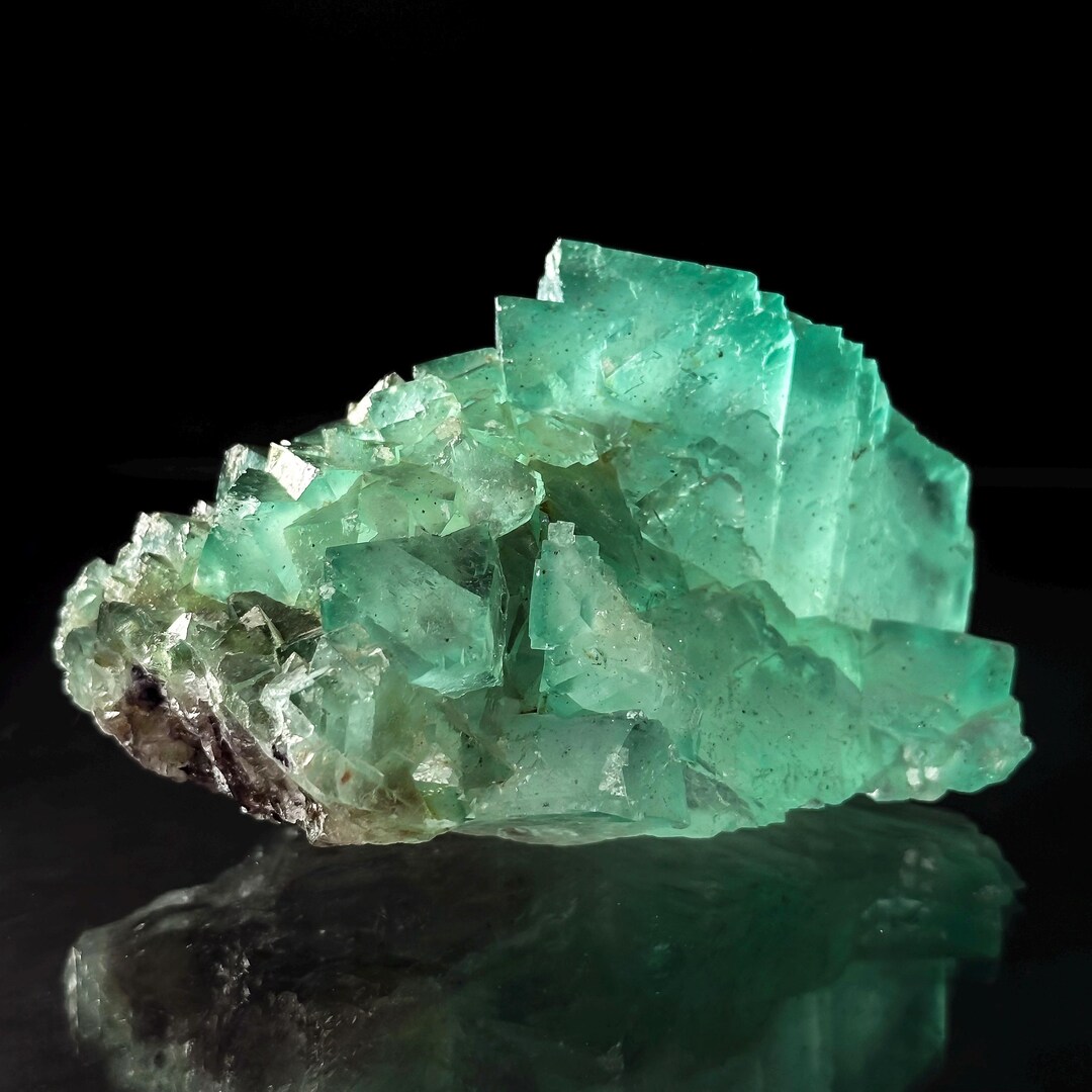 リームヴァスマーク蛍石 | 緑色八面体蛍石結晶クラスター、鉱物標本