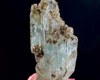 Berilo variedad Aguamarina (Namibia) / cristal de aguamarina natural, espécimen mineral