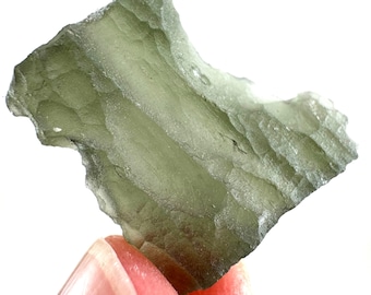 Tectite Moldavite Authentique - Pierre Rare 0,786 G - Jurassic Jewellery
