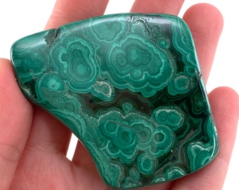 Spécimen de malachite poli (Congo), malachite naturelle, forme libre de malachite, malachite