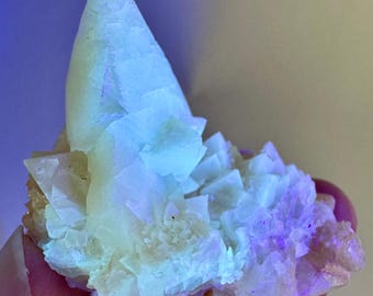 Fluorescerend calciet | UV-reactief onbewerkt kristalcluster, natuurlijk mineraalmonster