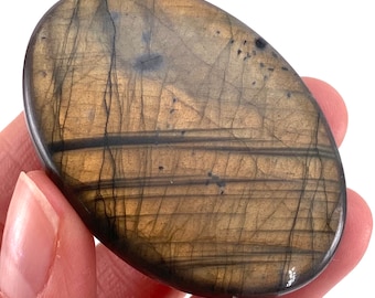 Flashy Labradorite Cabochon | Gemstone Crystal (52 x 36 mm)