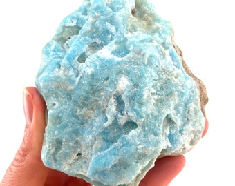 Aragonite bleue (Afghanistan), spécimen d'aragonite bleue, aragonite brute, cristal d'aragonite botryoïde