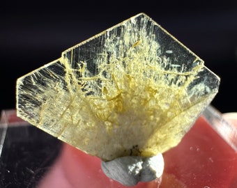 Chrysoberyl (Madagascar) | Yellow Chrysoberyl Specimen, raw chrysoberyl, rare minerals, mineral specimen, rare crystals