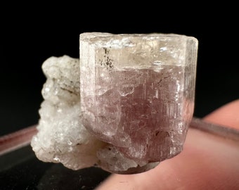 ピンクフルオロアパタイト（パキスタン） | 天然ピンクフルオロ