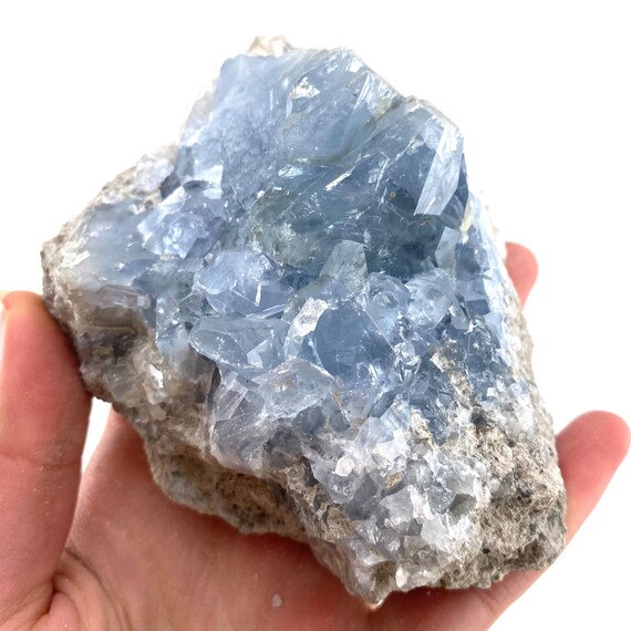 原石セレスタイト結晶クラスター｜マダガスカル産天然ジオード（705g