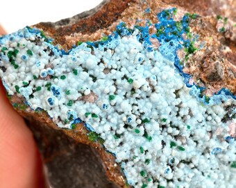 ドゥルージークリソコラ（コバルト方解石とマラカイト入り）｜天然原石