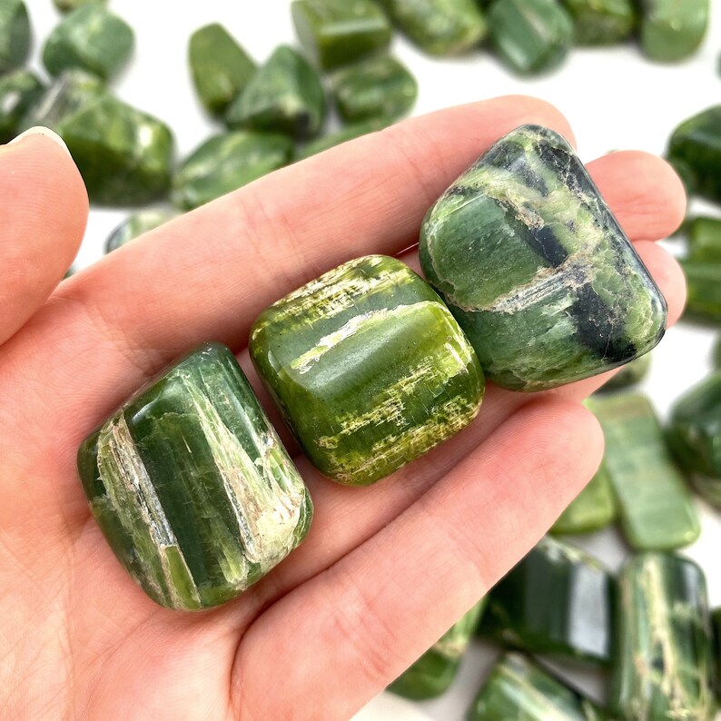 Rare ONE tumbled tremolite, natural tremolite, polished tremolite, green tremolite tumble, tremolite crystal image 6