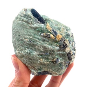 Cyanite bleue dans la fuchsite Zimbabwe, kyanite bleue brute, cristal de cyanite bleue, fuchsite verte image 6