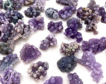グレープアゲート｜原石の紫水晶クラスター、天然鉱物標本 - Etsy 日本