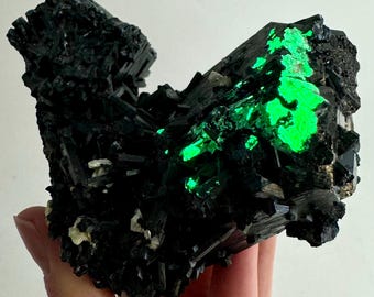 ブラックローズフローライト ブラックローズフローライト 403g - Etsy 日本