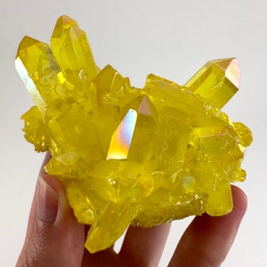 Lemon Aura Quartz Crystal Cluster (6.5x7cm, 237g)