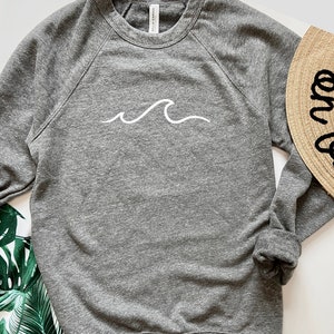 Beach Sweatshirt, Wave Sweatshirt, Aesthetic Clothes, Beach Sweater, Lake Sweatshirt, Sunshine Shirt, Plus size ocean wave crewneck