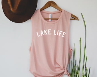 Camiseta de lago, Vida en el lago, Camisetas sin mangas para mujer, En el lago, Regalo para amantes de los viajes, Camiseta de verano, Camisetas de vacaciones, Despedida de soltera, Camiseta cómoda