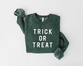 Halloween Sweatshirt, trick or treat shirt, Halloween Shirts, Womens Halloween Crewneck, Cute Halloween Sweater, halloween costume, Womens