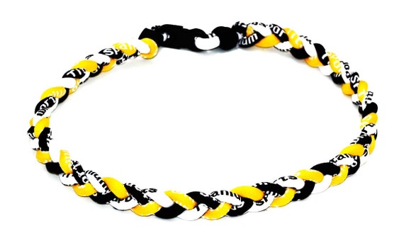 NEW Phiten Titanium Neclace Tornado, Black/White, 18 Inch