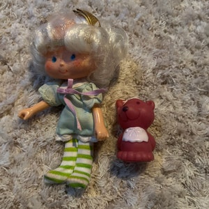 Vintage Strawberry Shortcake ANGEL CAKE & SOUFFLE