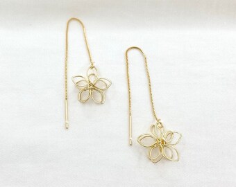 Baumeln goldene Blume Ohrringe, Brautgeschenk, kleine süße moderne Geschenk, schöne Schwester Geschenk, Geburtstagsgeschenk, Graduierung Ohrringe