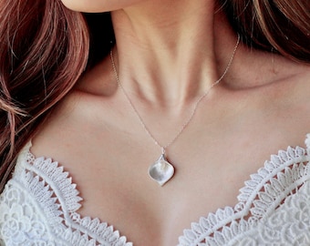 Zierliche Sterling Silber BIG Calla Lilie Halskette mit Swarovski Perle