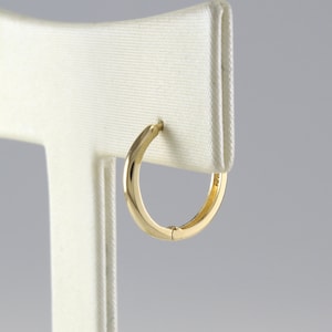 14K 12 mm Solid Gold Huggie Hinged Hoop Earring, Huggie Hoop, Gold Huggie, Small Gold Hoop, Cartilage, Conch, Helix, Tragus, EZ81L