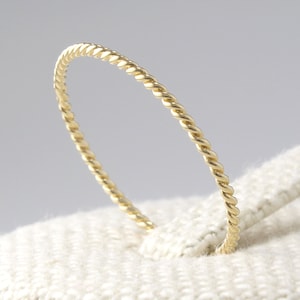 14K Solid Gold Twisted Ring, 14K Gold Stacking Ring, 14K Gold Thin Ring, 14K Gold Twist Ring, 14K Gold Stackable Ring, Minimalist Ring