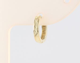 14K 10.5 mm Diamond Cut Hoop, Diamond Cut Earring, Huggie Hoop, Gold Huggie, Cartilage, Conch, Helix, Tragus, HA1092S