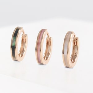 14K 12mm Solid Gold Huggie Earring, Huggie Hoop Earrings, Gold Huggie, Small Gold Hoop, Huggie Mother of Pearl Earring, Cats Eye Earring