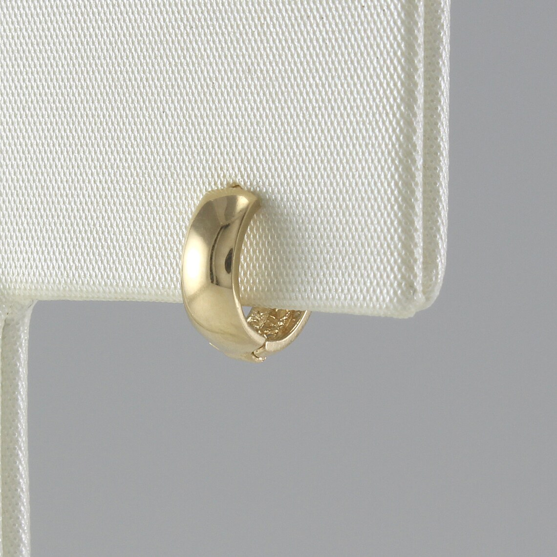Enewton - Huggie Gold 0.5