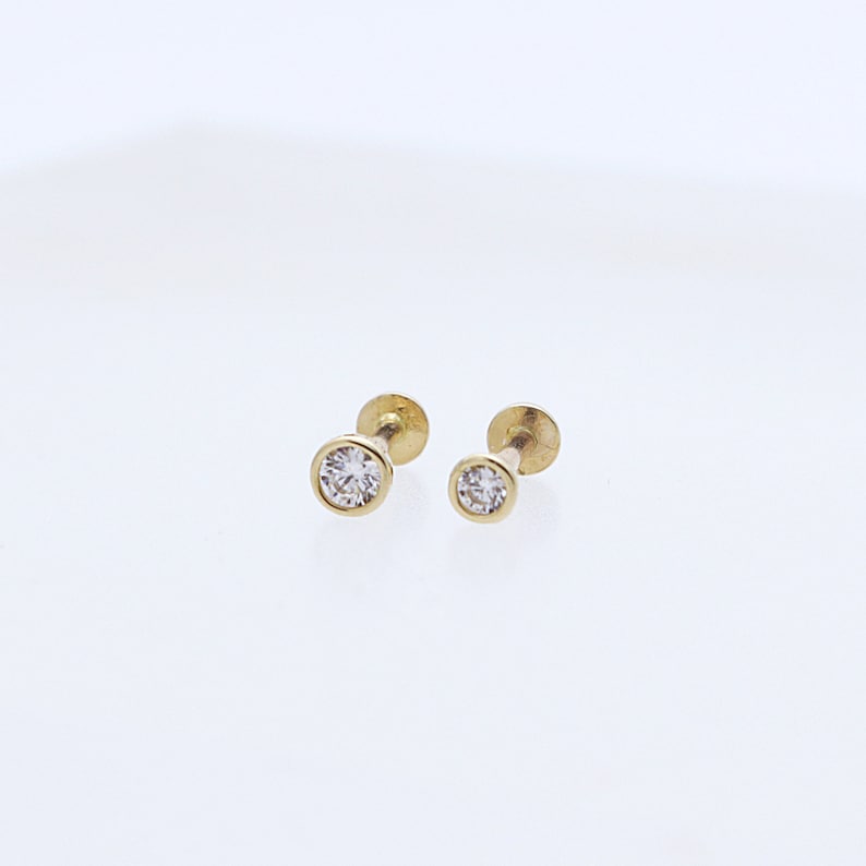 14K 2.5mm Solid Gold CZ Stud Labret, Internal Threaded, Tragus, Cartilage, Helix, Conch, Lobe, Piercing Earring, Minimalist Earring image 8