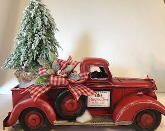 Red truck Christmas Centerpiece,  Red farmhouse Christmas truck with tree