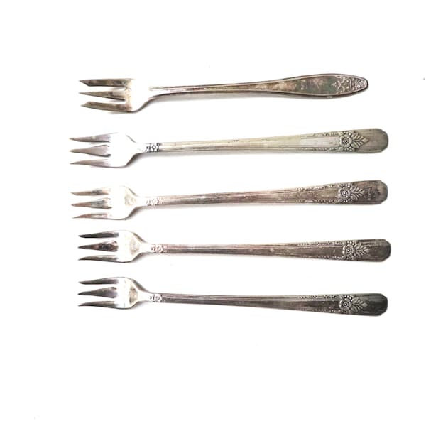 silver forks for pickles relish condiments, 5 pieces of antique silverplate flatware, spoon and fork jewelry, Vernon Silverplate, Lady Doris