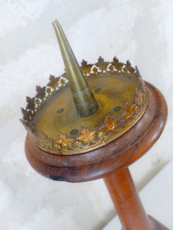 19世紀フランスの中世教会祭壇用大型燭台（クルミ材彫刻）一対 - Etsy 日本