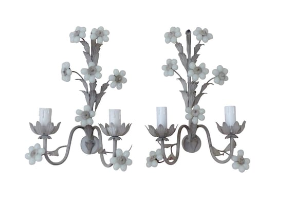 Murano 1980 vintage pair wall light white opaline drops flowers bead chandelier