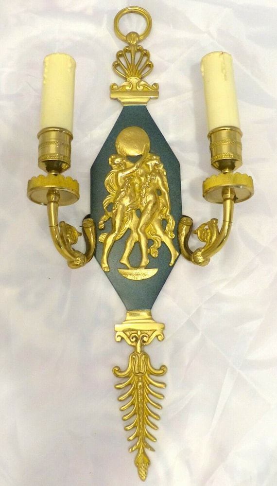 16" large antique French Empire style bronze double wall lights "à l'antique"