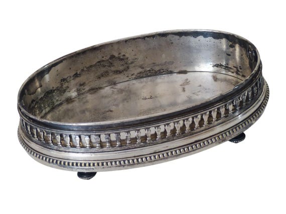 19th century antique French silver-plated bronze jardinière centerpiece with pearls and baluster