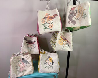 Vintage State Bird Stash Cube Bag: Upcycled Quilt Komebukuro - [State]