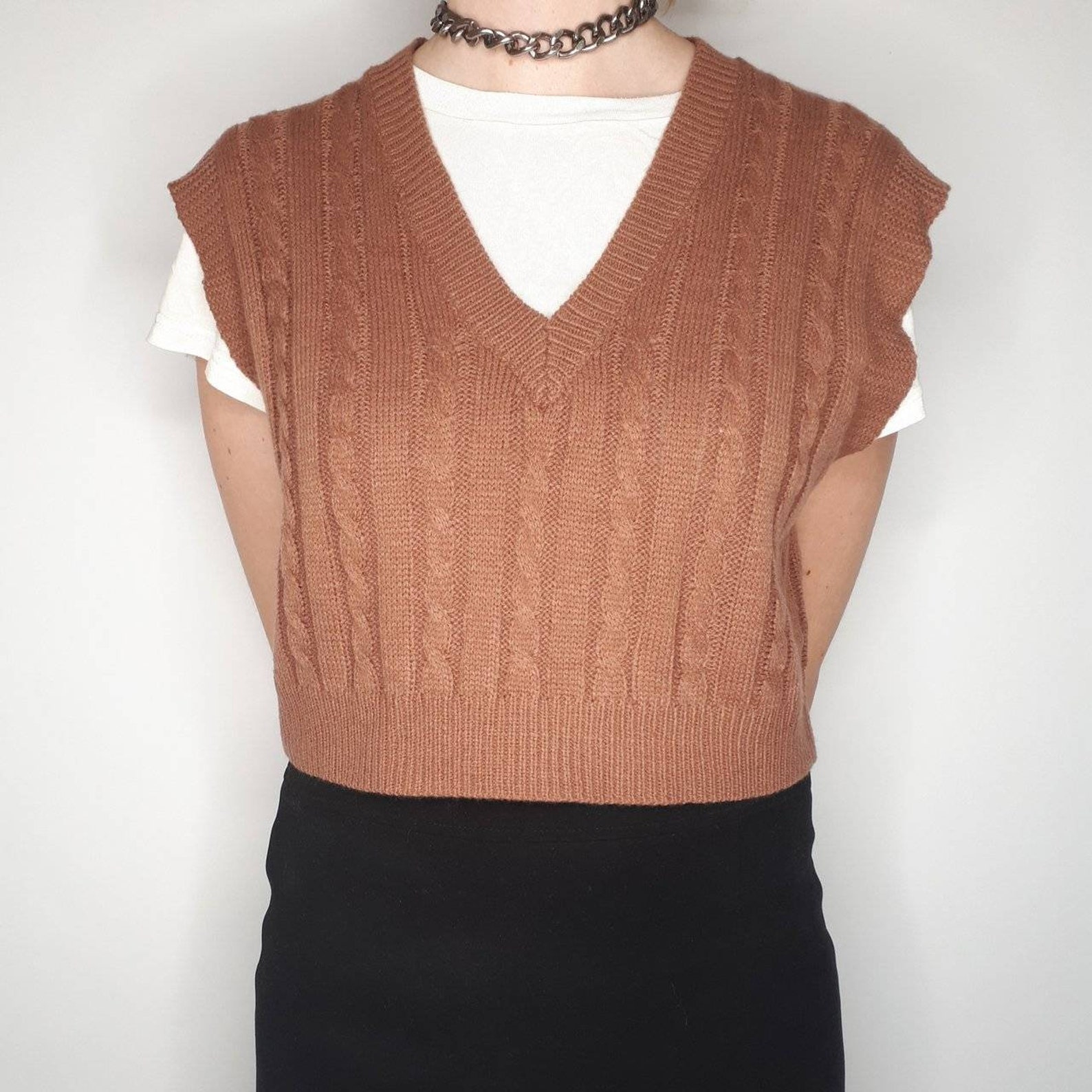 y2k cropped sweater vest
