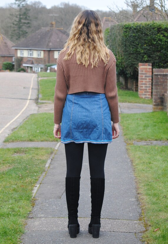 Button up top skirt with tights