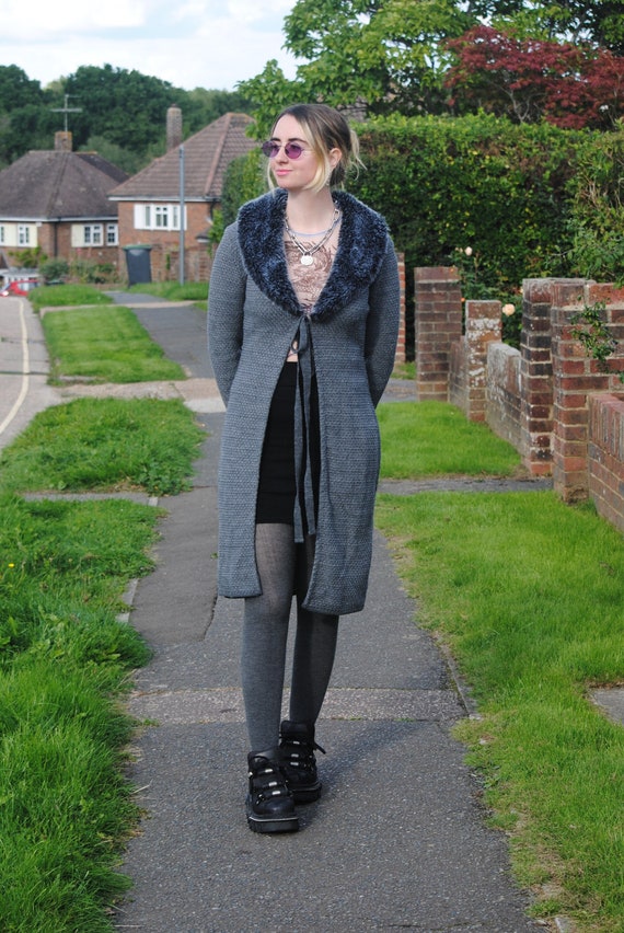 Grey cardigan with fur collar hotsell
