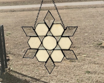 Atrapasol de ventana con copos de nieve de vitral hecho a mano