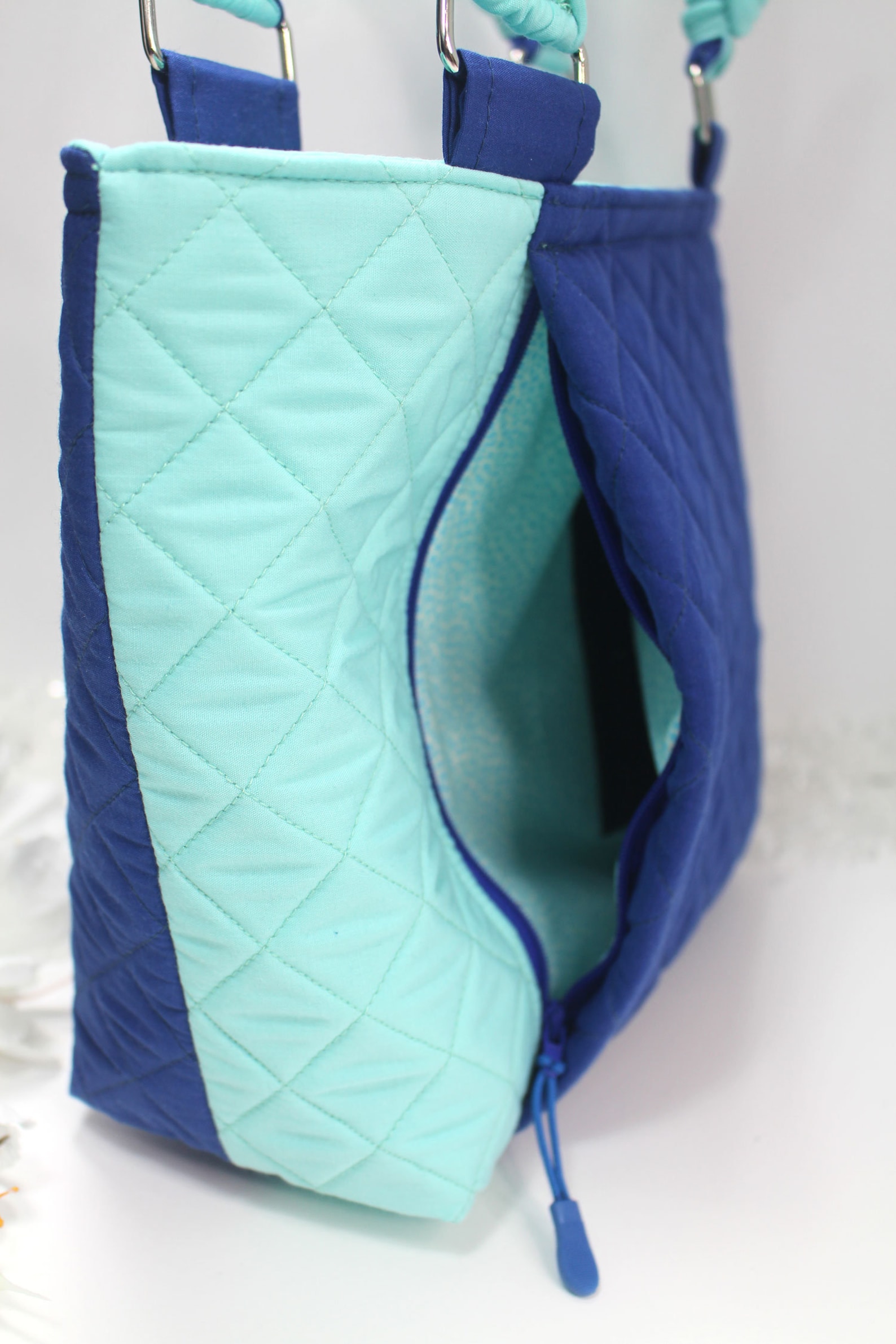 Hidden Zipper Purse Pattern, Purse Sewing Pattern, PDF Purse Pattern