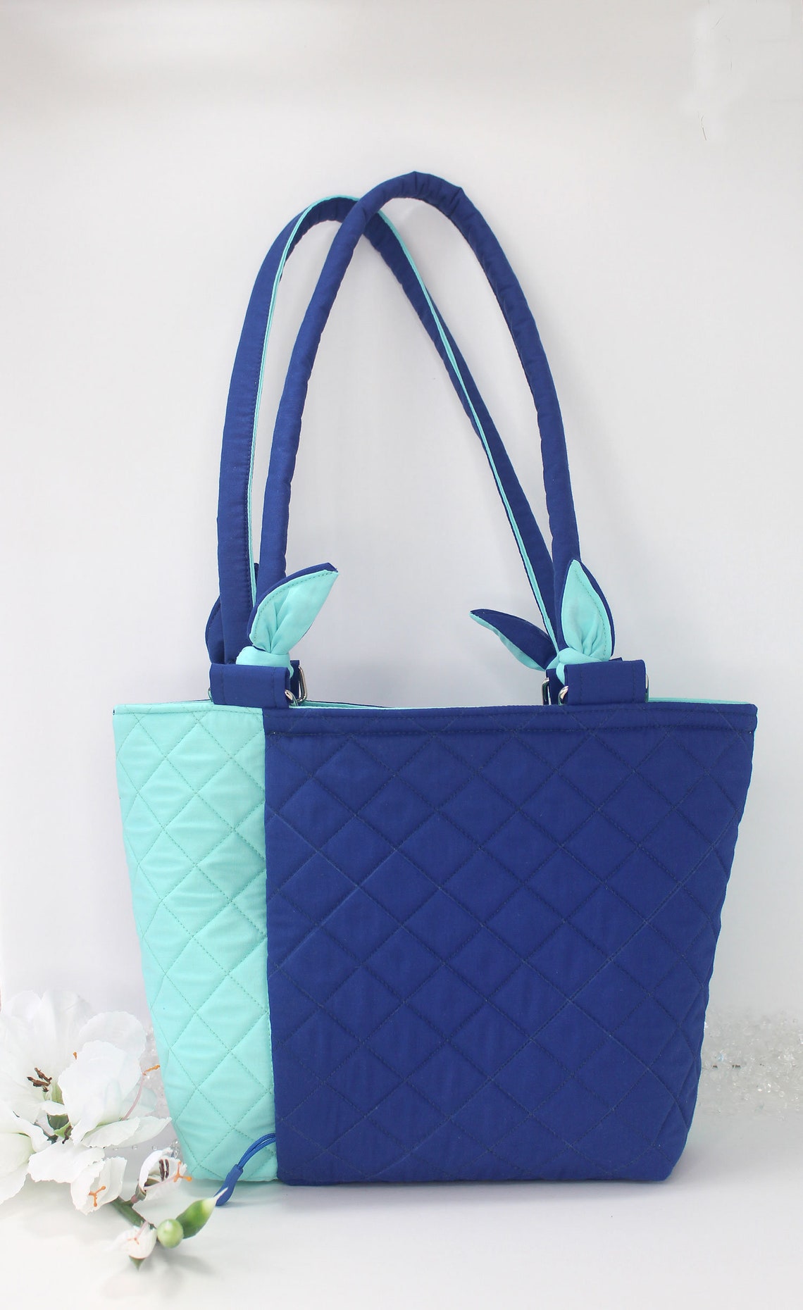 Hidden Zipper Purse Pattern, Purse Sewing Pattern, PDF Purse Pattern, CC Bag Pattern, Concealed