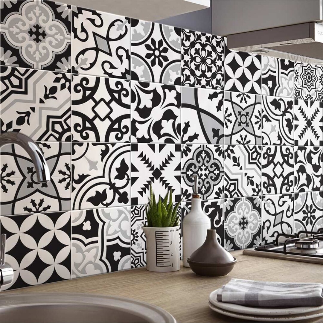 RE-COVERTILES - 24 Adesivi Per Piastrelle 15x15 Cm - Mattonelle Autoadesive PVC Made In Italy